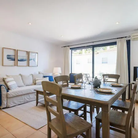 Gala 2 Apartment *
